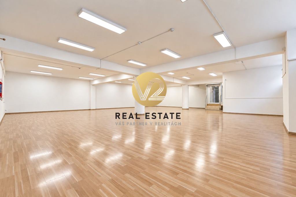 NA PRENÁJOM – Veľkorysý komerčný priestor 234,5 m² v centre Nitry
