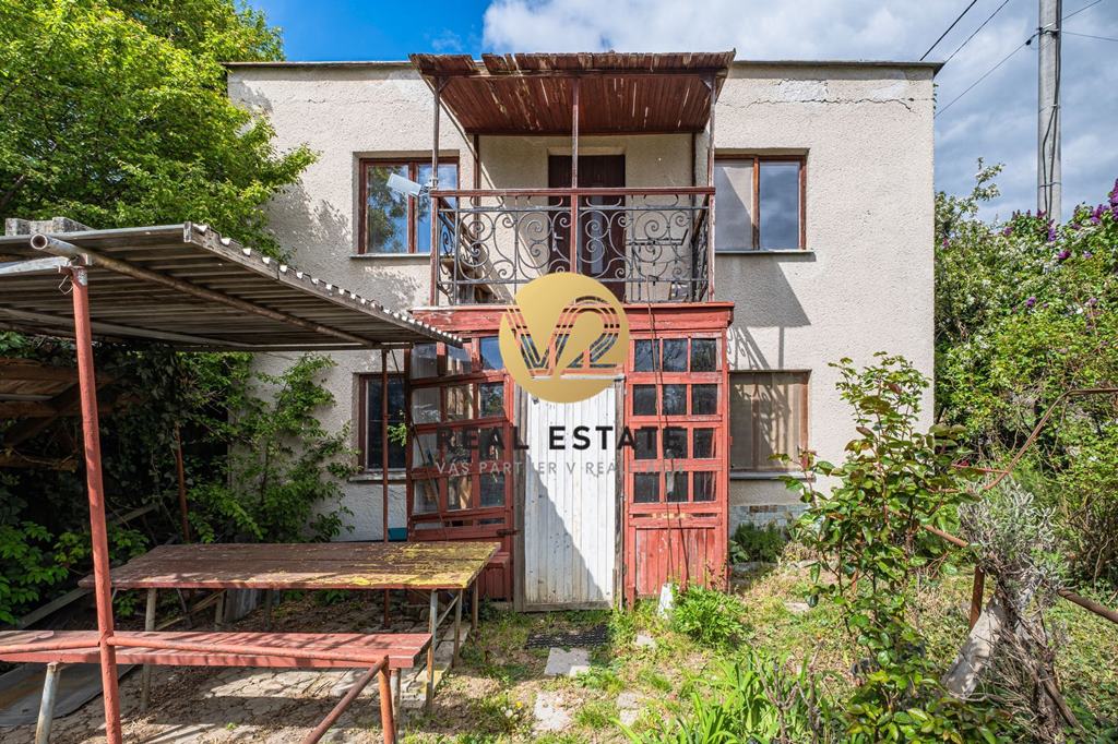 Na PREDAJ Chata obklopená lesom - Nitra - Zobor 