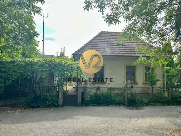 Na PREDAJ 3 izbový RD Nitra - Čermáň